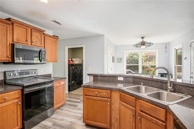 703 Arden Dr, House other with 4 bedrooms, 2 bathrooms and null parking in Winder GA | Image 11