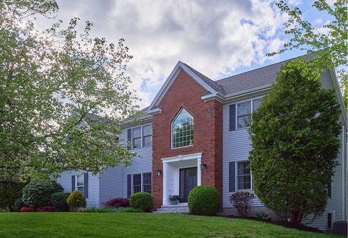 6 Trowbridge Cir, Shrewsbury, MA, 01545-3185 | Card Image