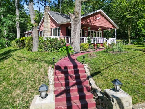99 Tahoma Trl, New Buffalo, MI, 49117-9196 | Card Image