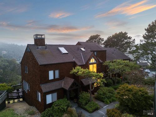 264 Bay Vista Circle, Sausalito, CA, 94965 | Card Image