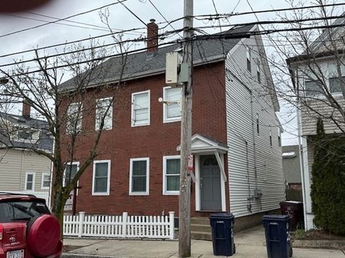 24 Clinton St, Everett, MA, 02149-4661 | Card Image