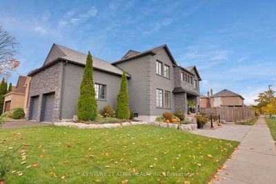 699 Highview Rd, House other with 4 bedrooms, 4 bathrooms and 4 parking in Pickering ON | Image 2