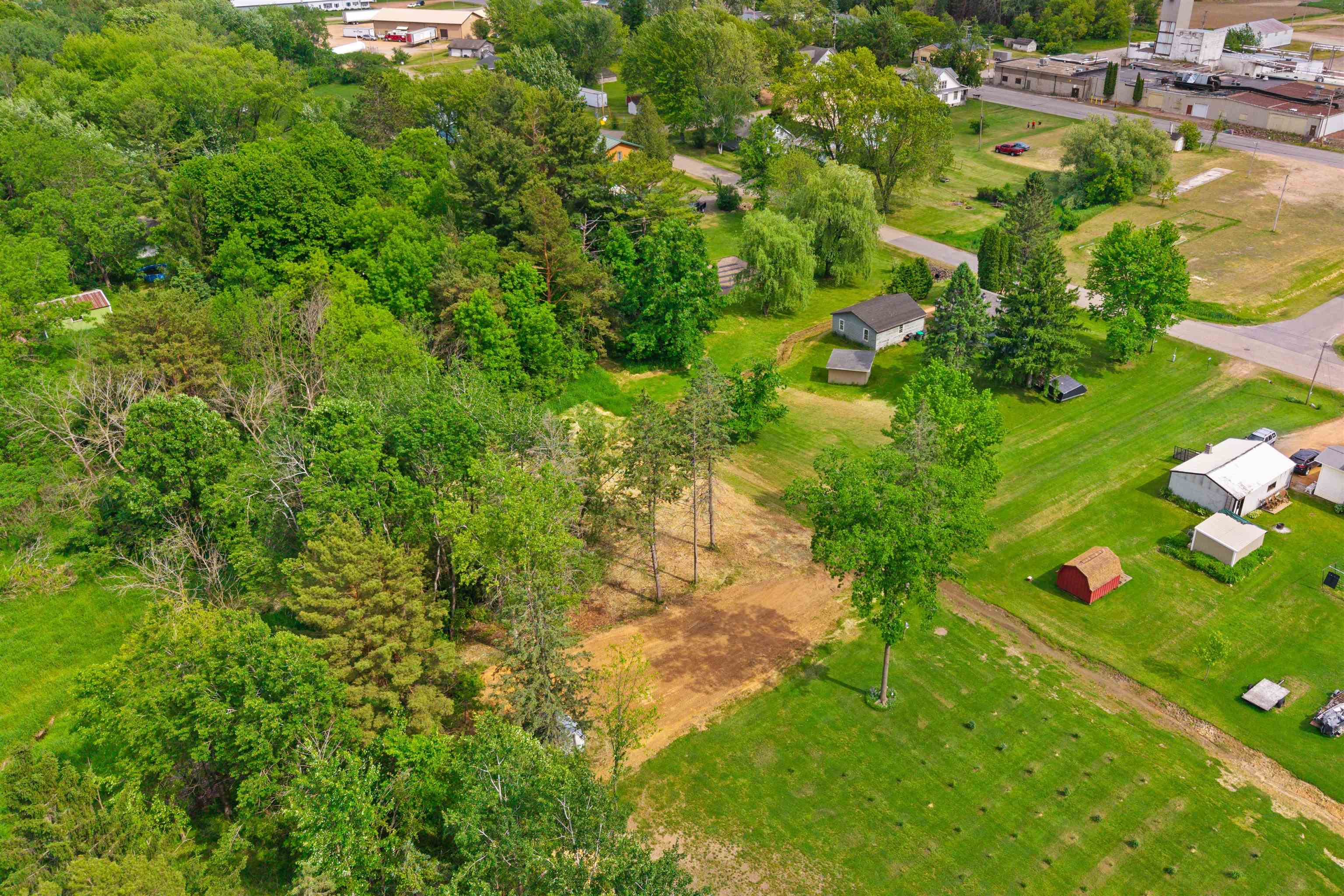 Land in Arpin 3