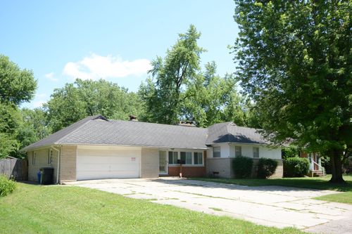 2357 River St, Kalamazoo, MI, 49048-9581 | Card Image