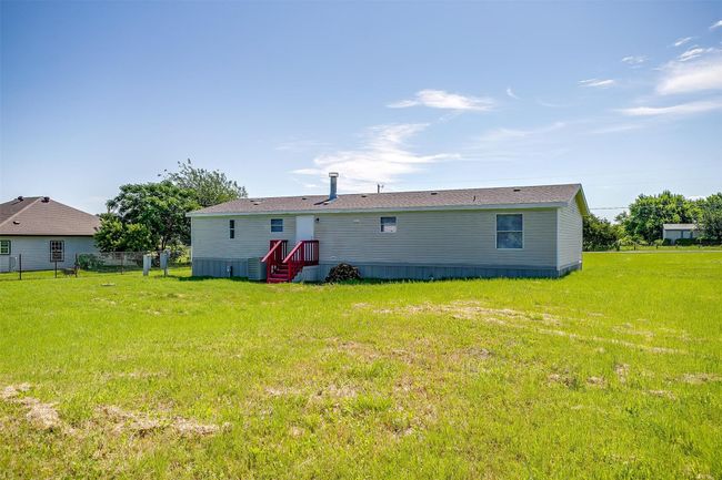 129 Clay Ct, House other with 3 bedrooms, 2 bathrooms and null parking in Springtown TX | Image 40