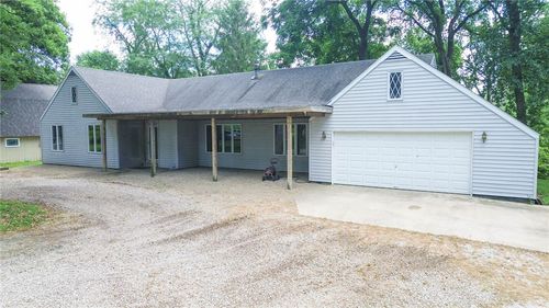16904 E 3130 North Rd, Rossville, IL, 60963-7074 | Card Image