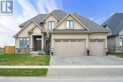2217 Dauncey Crescent N, London North (North B), ON, N5X0M2 | Card Image