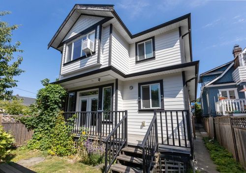 2018 E 12th Ave, Vancouver, BC, V5N2A8 | Card Image