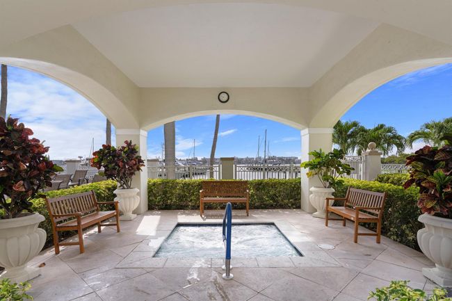 APT-217 - 802 W Windward Way, Condo with 3 bedrooms, 2 bathrooms and null parking in Lantana FL | Image 26