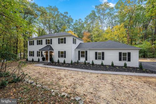 3053 Sidley Hill Rd, MALVERN, PA, 19355-8645 | Card Image