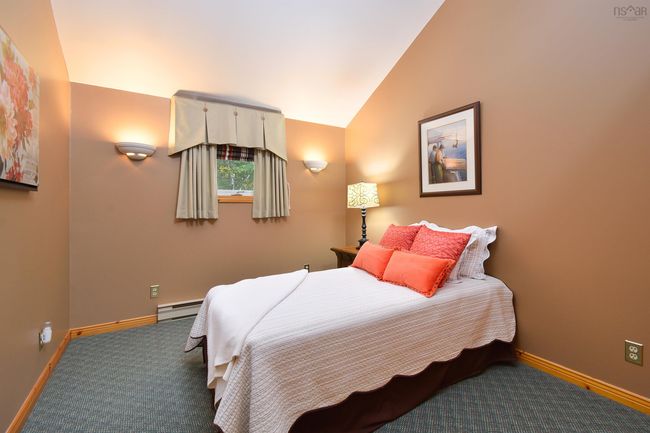 8816 E Bay Highway, House other with 6 bedrooms, 3 bathrooms and null parking in Middle Cape NS | Image 47
