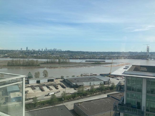Property view of water with a view of city | Image 13