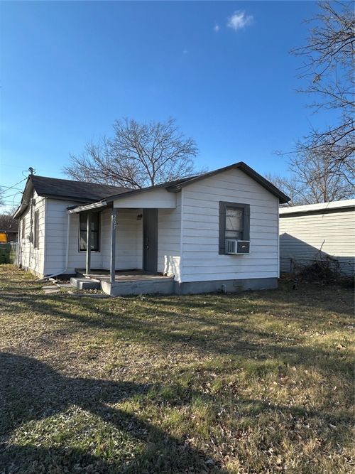 205 N Las Vegas Trl, White Settlement, TX, 76108-2129 | Card Image