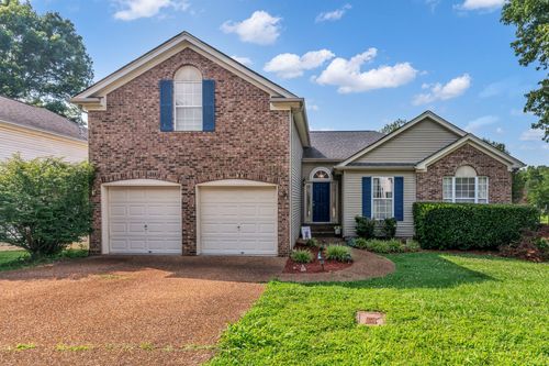 908 Waynewood Ln, Hermitage, TN, 37076-1772 | Card Image