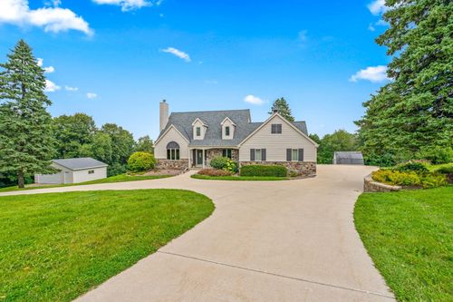 2596154 Mary Hill Rd, Lisbon, WI, 53089-3514 | Card Image