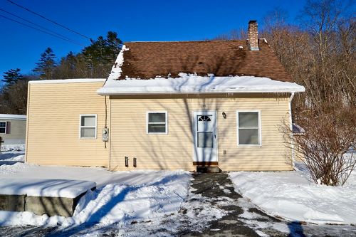 896 Us Route 2, Middlesex, VT, 05602-8862 | Card Image