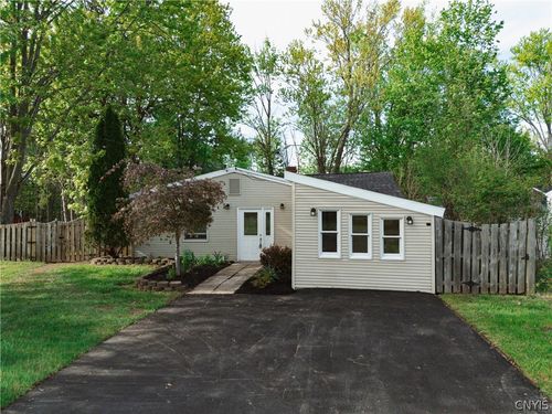 3101 Hope Pl, Lysander, NY, 13027-9495 | Card Image