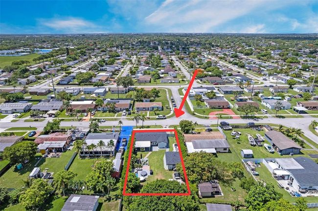 10371 Sw 146 Th St, House other with 5 bedrooms, 3 bathrooms and null parking in Miami FL | Image 52