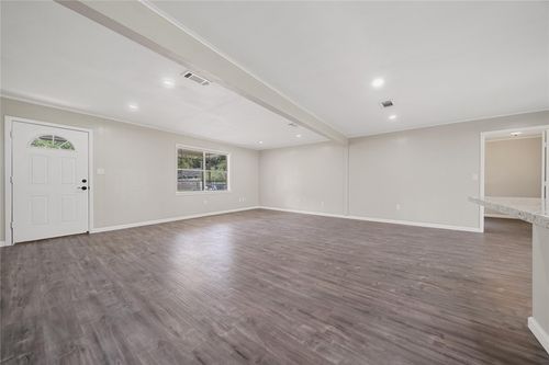 104 County Road 2401, Hull, TX, 77564-1409 | Card Image