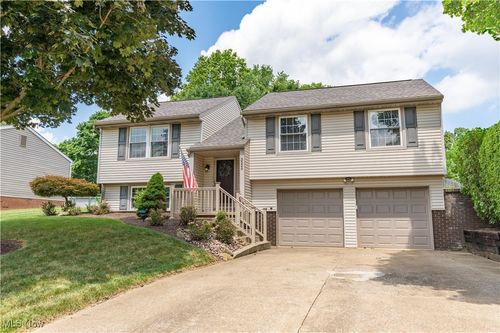 3526 Banyan St Nw, Massillon, OH, 44646-3129 | Card Image