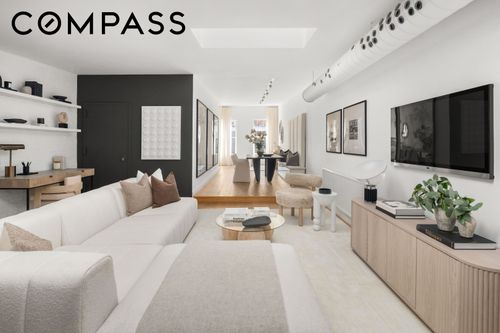 ph-472 Greenwich St, New York, NY, 10013-1362 | Card Image