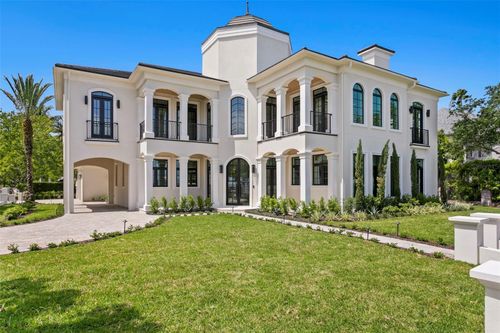 3907 Bayshore Boulevard, TAMPA, FL, 33611 | Card Image