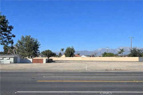 0 Norton, Chino, CA, 91710 | Card Image