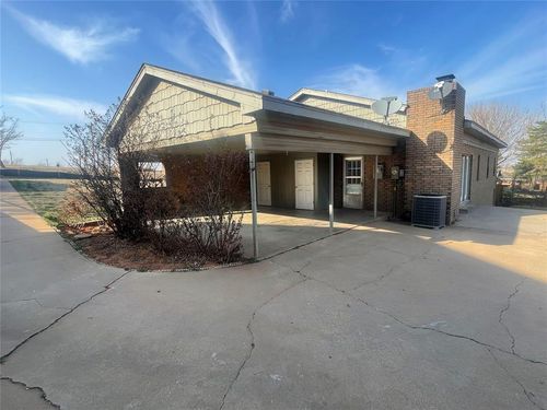 1202 N Kaiser Street, Weatherford, OK, 73096 | Card Image