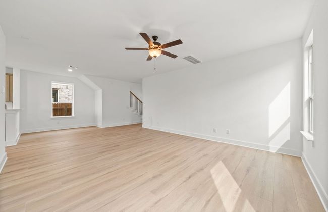 582 Tailwind Dr, House other with 4 bedrooms, 3 bathrooms and null parking in Kyle TX | Image 8