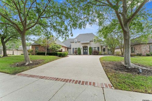 19437 Point O Woods Ct, Baton Rouge, LA, 70809-6729 | Card Image