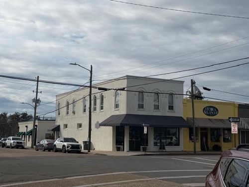 aka-195-e-dogwood-st-105 N Cherry Street, Monticello, FL, 32344 | Card Image