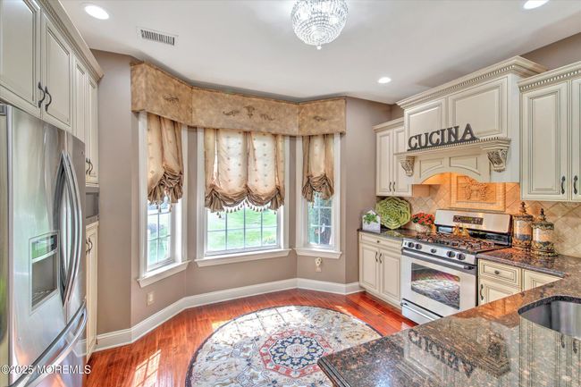 249 Shinnecock Dr, Condo with 3 bedrooms, 3 bathrooms and null parking in Manalapan NJ | Image 16