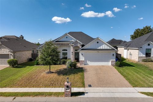 10420 Fallen Leaf Dr, Waco, TX, 76712-2004 | Card Image