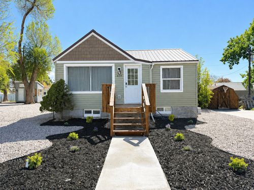 479 100, Vernal, UT, 84078-3111 | Card Image