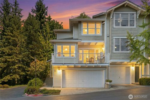 70-2680 139th Ave Se, Bellevue, WA, 98005-4089 | Card Image