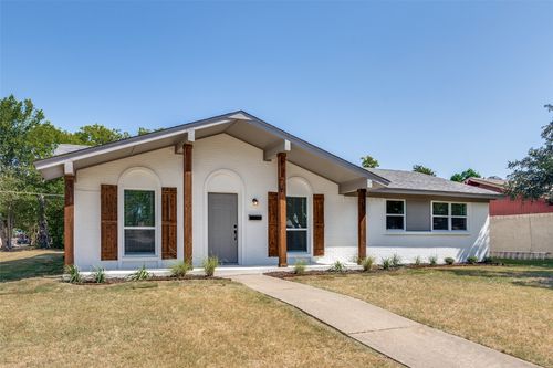 748 Kingswood Ave, Richardson, TX, 75080-3121 | Card Image