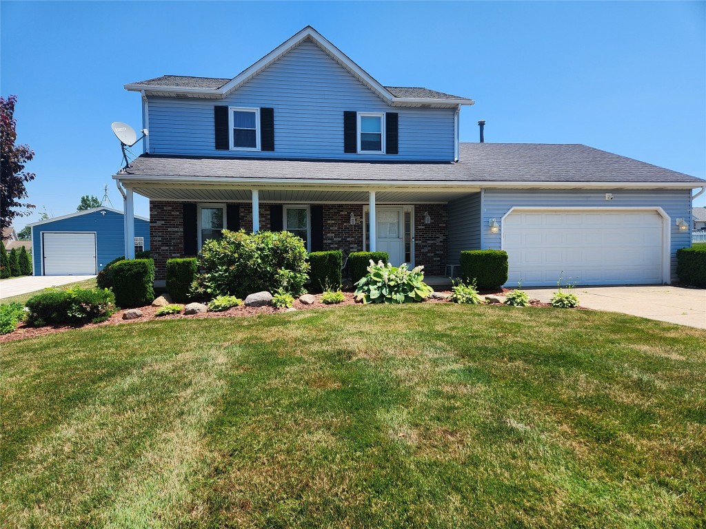Village Cir, North East, PA 16428