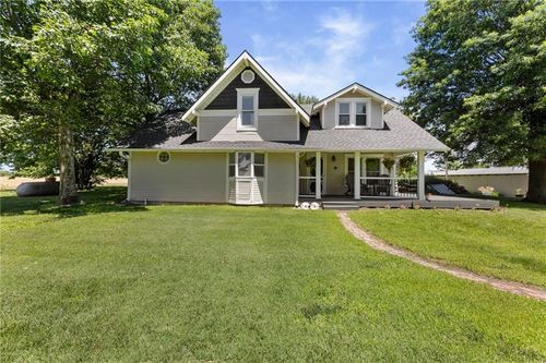 13020 W 327th St, Paola, KS, 66071-7469 | Card Image