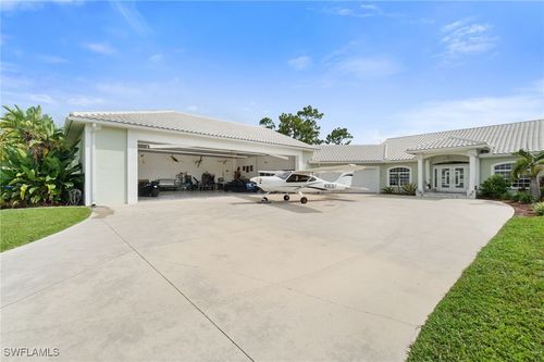 18683 Baseleg Ave, NORTH FORT MYERS, FL, 33917-7123 | Card Image