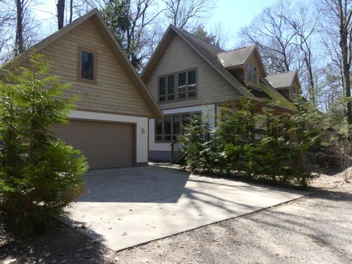 313 Stone Church Rd, Shelby, MI, 49455 | Card Image