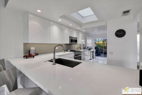 35951 Paseo Circulo E, Cathedral City, CA, 92234-7132 | Card Image