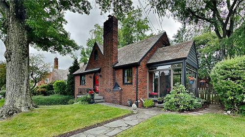 217 Monroe Dr, Pittsburgh, PA, 15229-1214 | Card Image