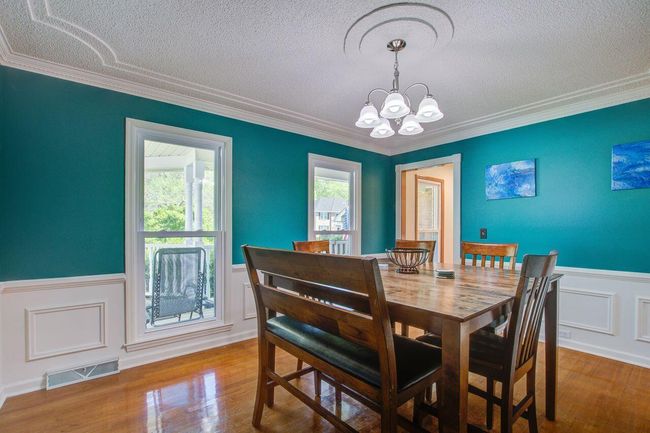 Formal Dining Room | Image 14