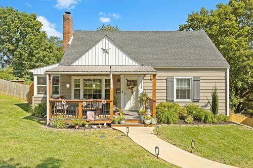 1918 Langdon Rd Sw, Roanoke, VA, 24015-2638 | Card Image