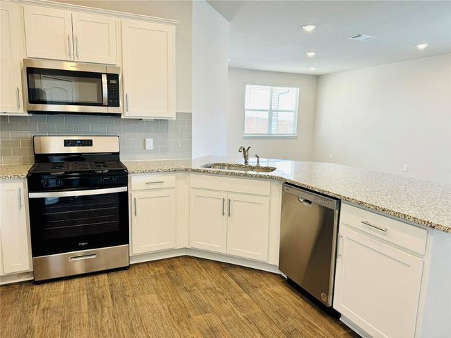 Kitchen | Image 19