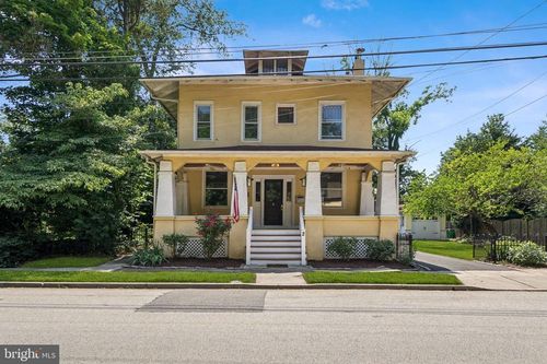 2 Evergreen Ln, HADDONFIELD, NJ, 08033-1202 | Card Image
