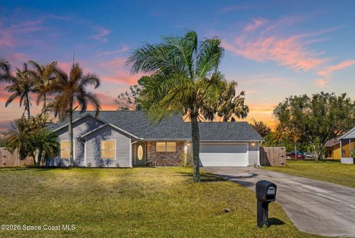 449 Gilbert Dr Ne, Palm Bay, FL, 32907-1138 | Card Image