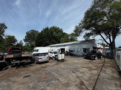 7017 N Dort Highway, Genesee Charter Township, MI, 48458 | Card Image