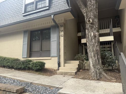 54 La Rue Pl Nw, Atlanta, GA, 30327-4068 | Card Image