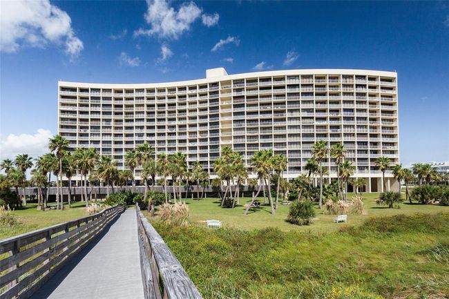 UNIT-1103 - 1401 E Beach Dr, Condo with 2 bedrooms, 2 bathrooms and null parking in Galveston TX | Image 31